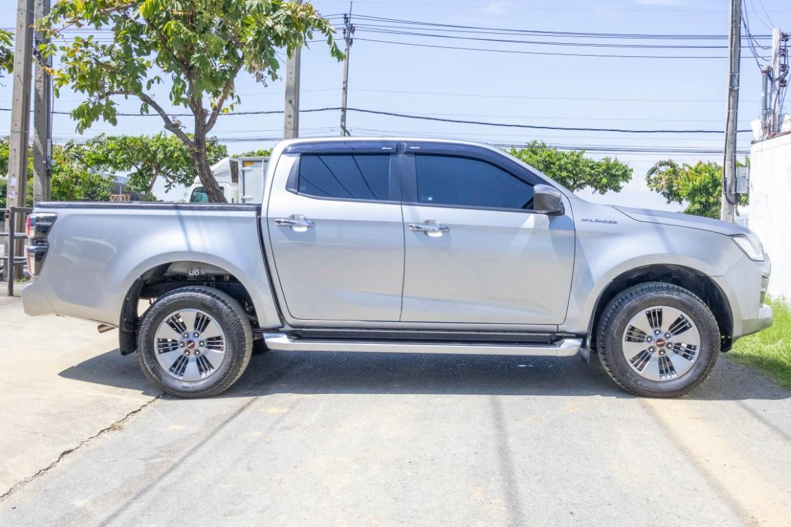 Isuzu Dmax Cab4 Hilander 1.9 Z M/T 2021 *RK1932*